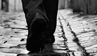 Kaldırım Üstü Yalnızlıklar