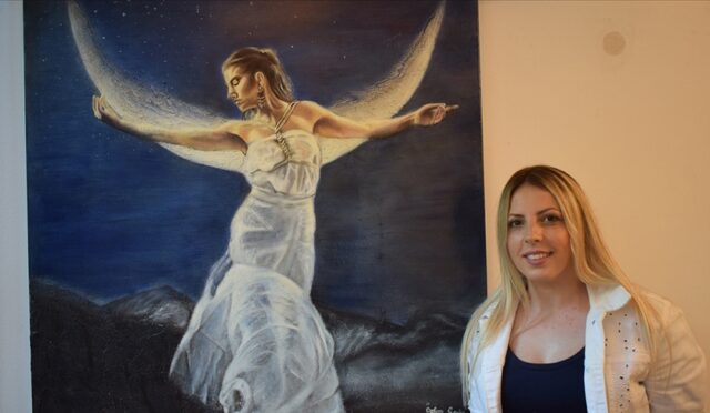 Ressam Özlem Garip